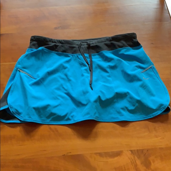 Nike Dri-fit running skort - Picture 1 of 4